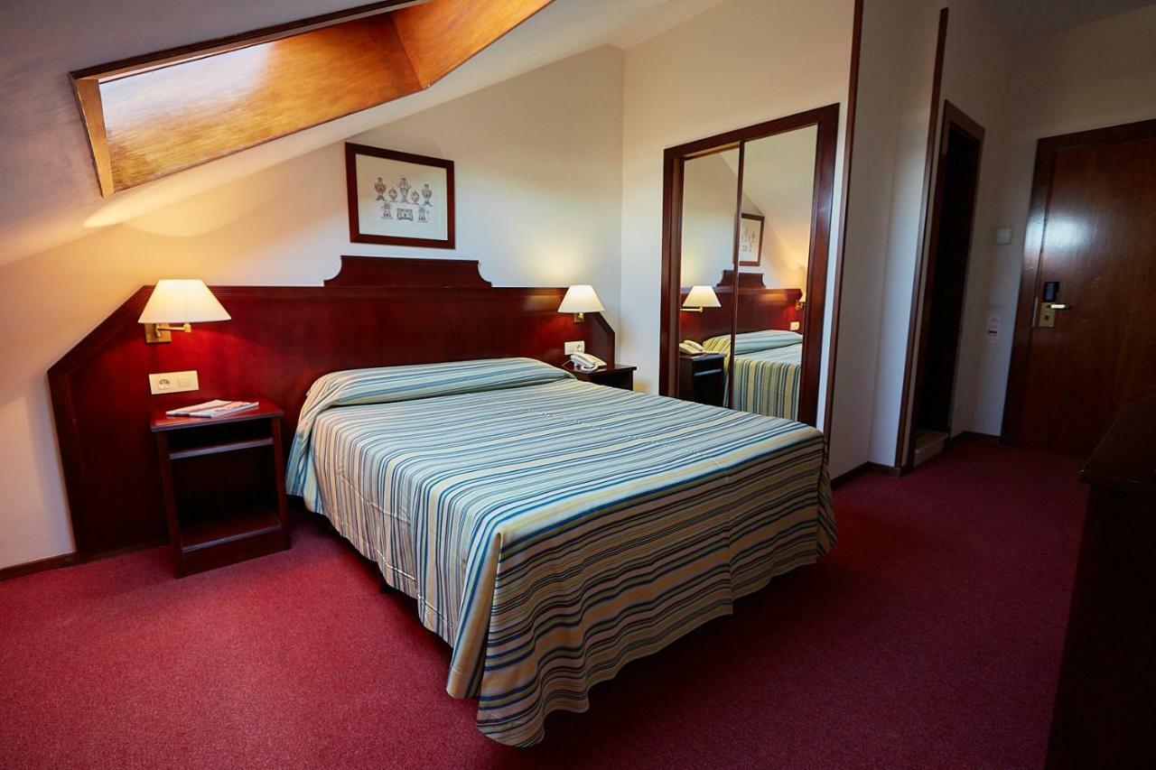 Hotel Ribadesella Playa Rum bild